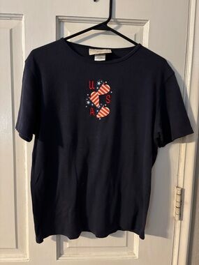 Women's Navy Short Sleeve Tee with Patriotic Heart Motif
